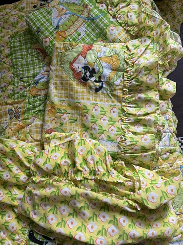 JUEGO COMPLETO de cortinas y valencia edredón manta doble Holly Hobbie vintage - Imagen 5 de 5