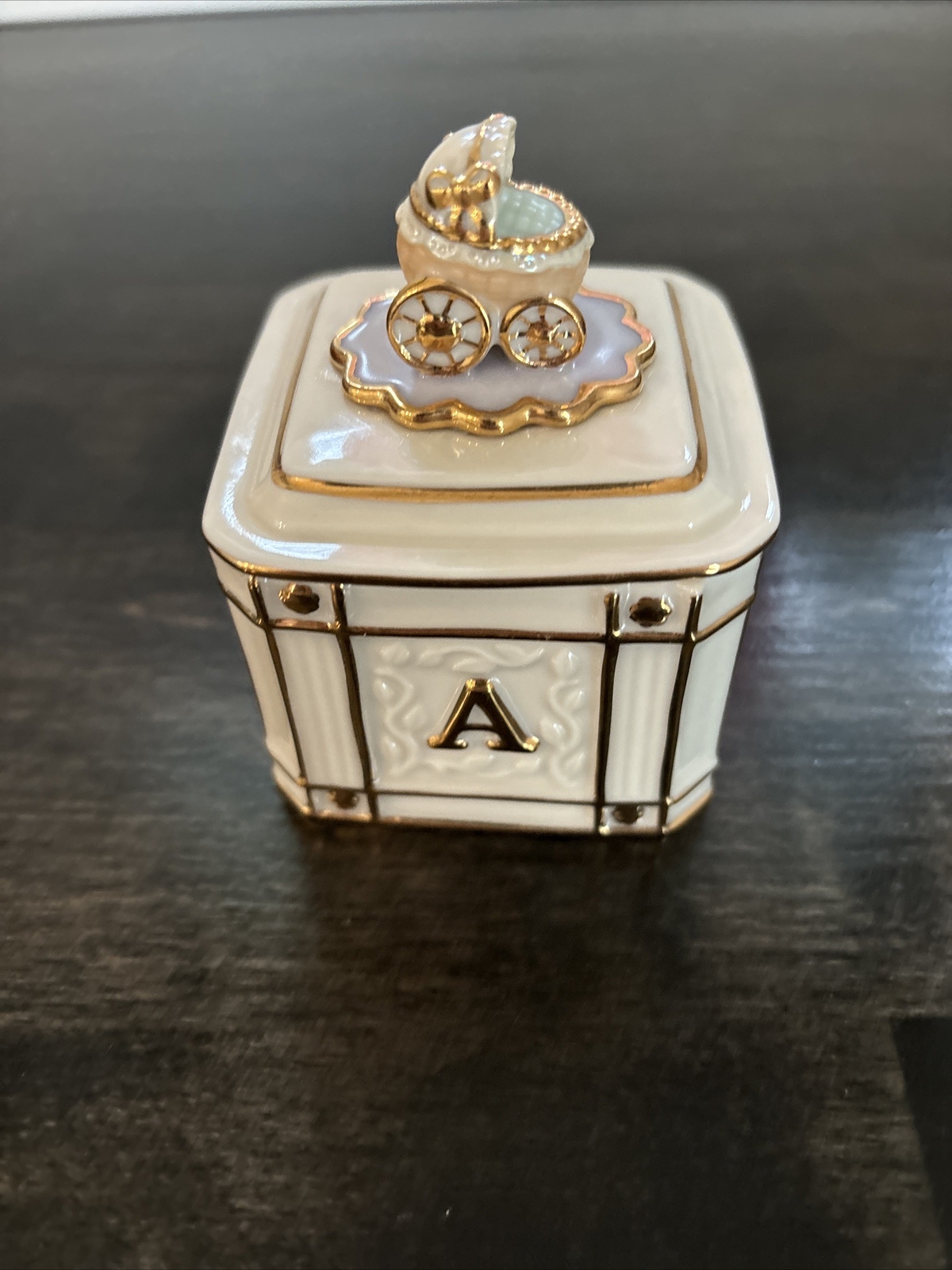 Lenox Sentiments Collection Baby Trinket Gift Box - Excellent Condition w/tag