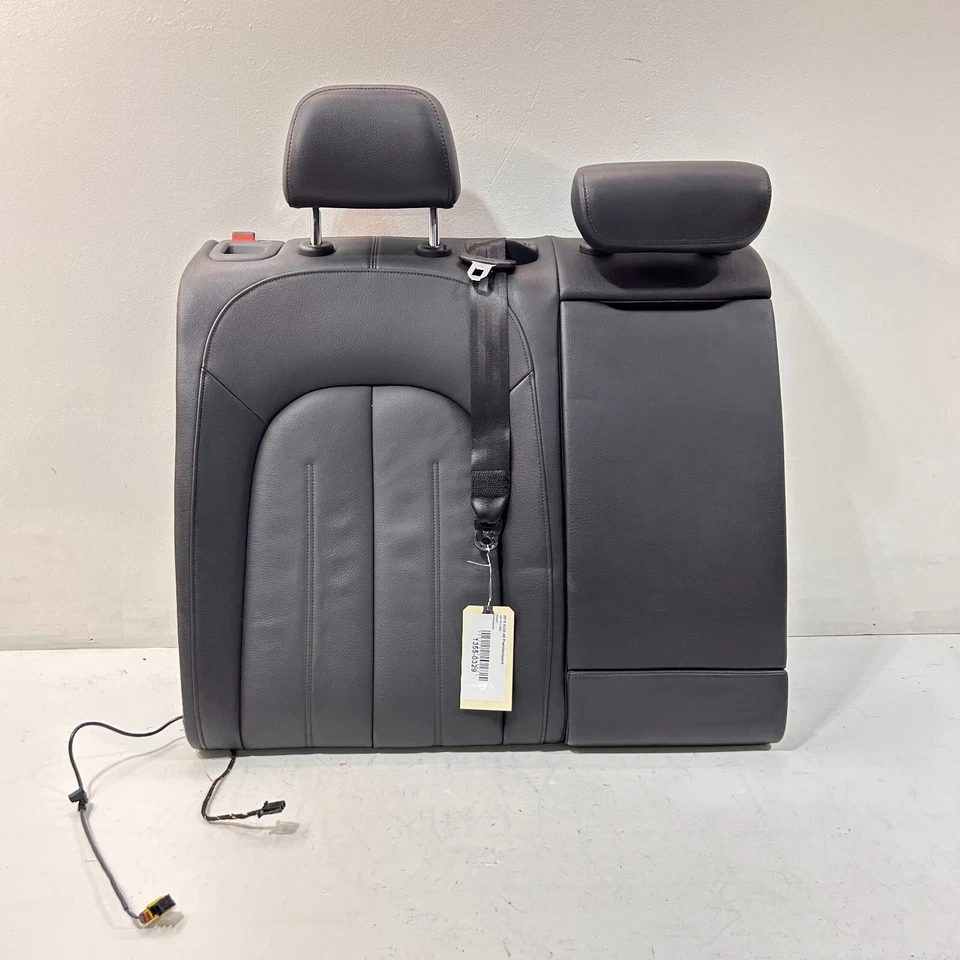 Верхняя подушка заднего правого пассажирского сиденья с подлокотником Audi A6 2012-2018 от оригинального производителя - Изображение 2 из 4