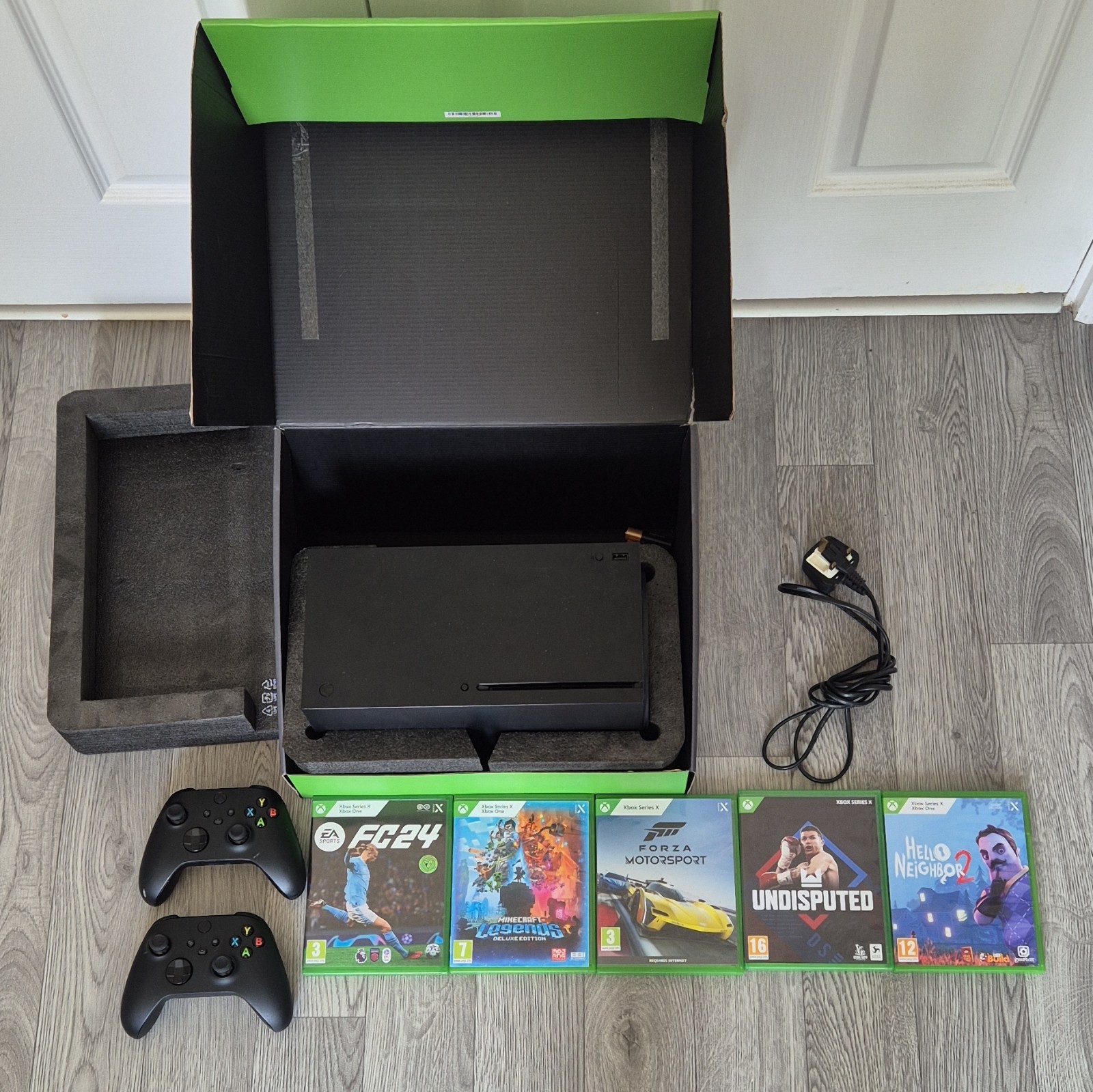 Microsoft Xbox Series X 1TB Console Black Boxed 2 Controllers + Games Bundle