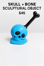 Glossy Sculptural Skull Art Object – Modern Desk or Shelf Decor