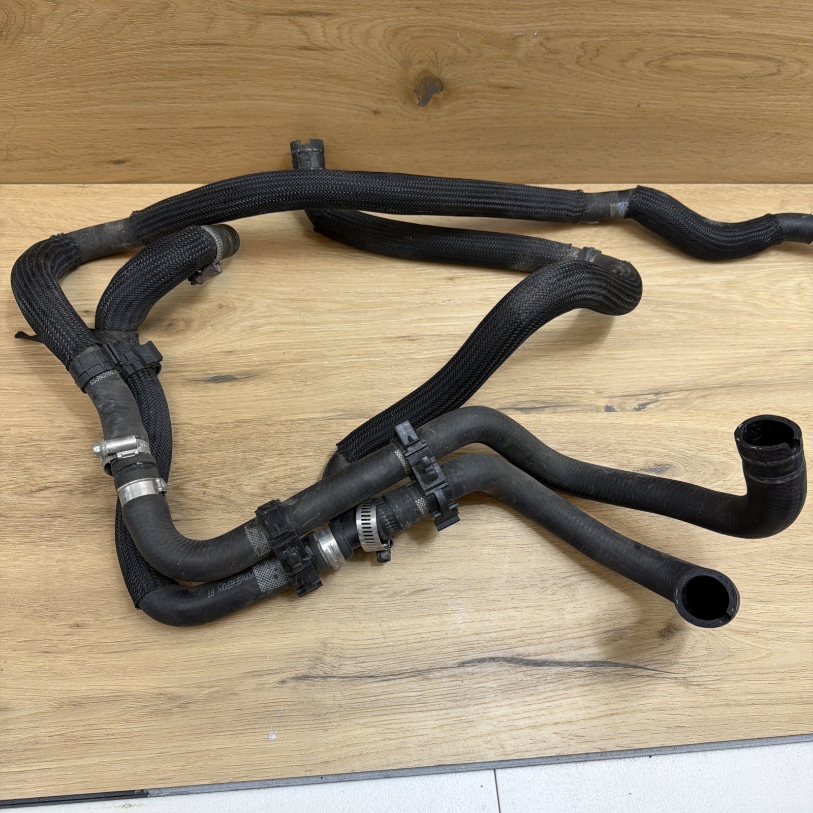 🟢14-2016 Maserati Ghibli Q4 3.0L Engine Radiator Coolant Hose Line 6622114🟢