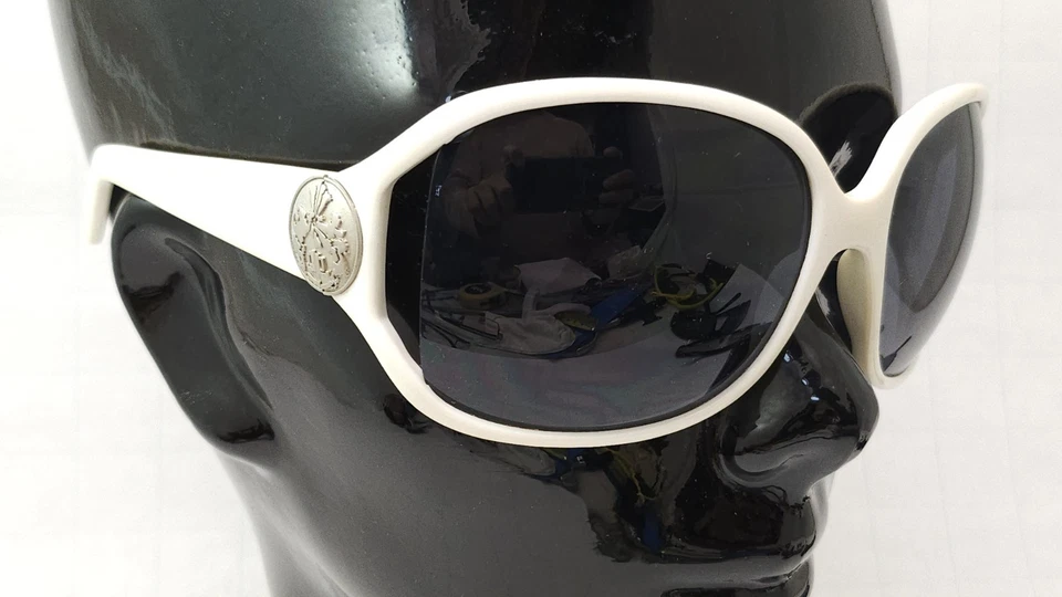 Gafas de sol JLO by JENNIFER LOPEZ BLANCO PERLA DE GRAN TAMAÑO Foto 4 de 4