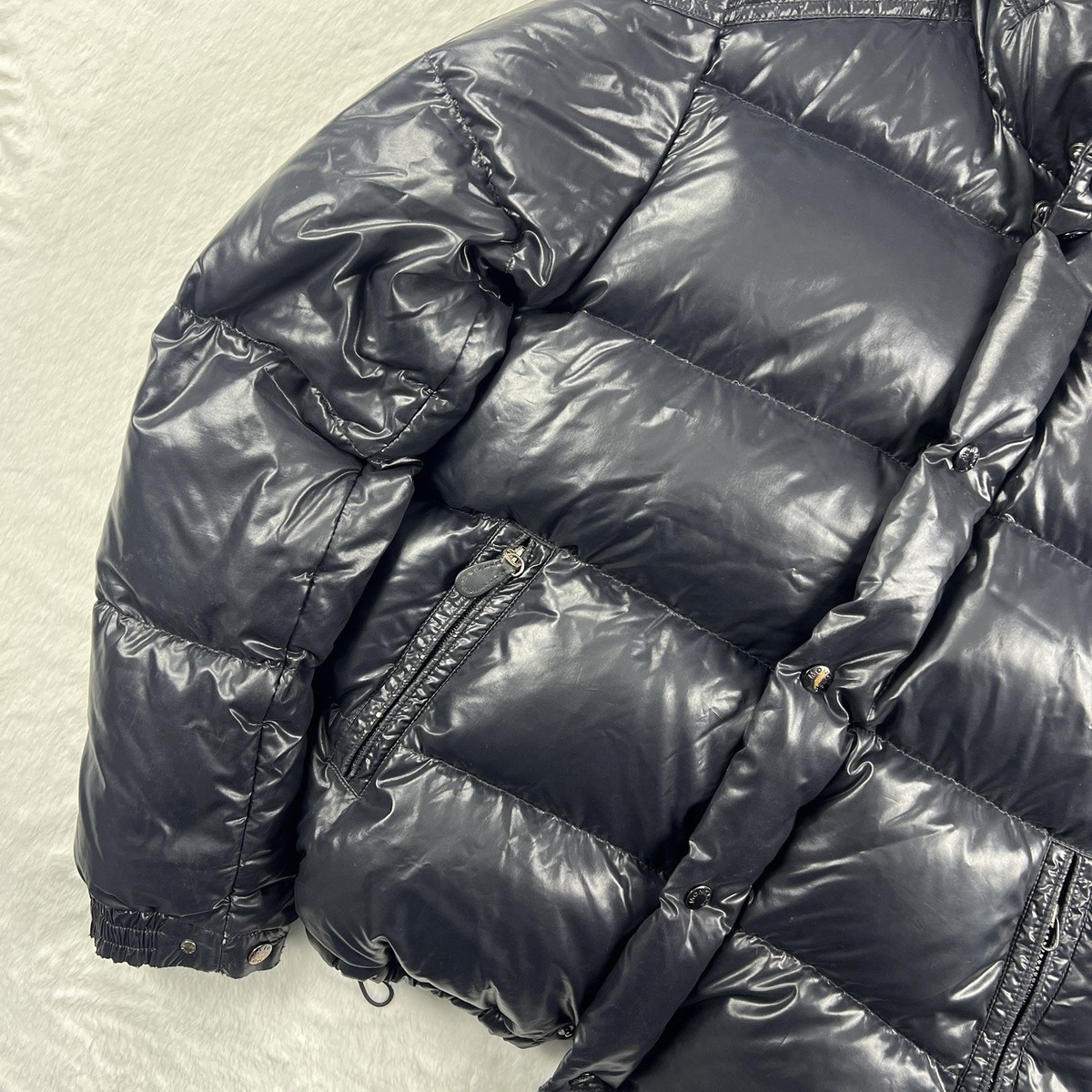 Moncler Men's Size 4 Black Glossy Down Puffer Jacket Hooded Coat