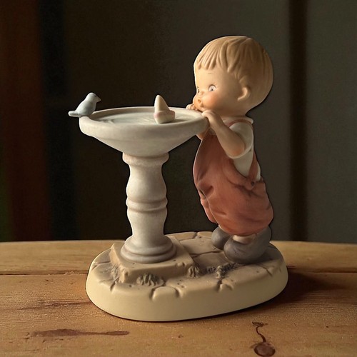 Vintage Enesco “Blow Wind, Blow” Figurine – Memories of Yesterday 1988 - Picture 2 of 9