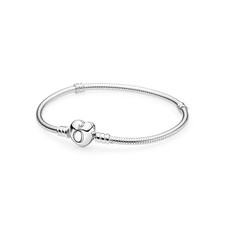 Authentic PANDORA Moments Heart Clasp Snake Chain Bracelet Silver 925 NEW w/BOX
