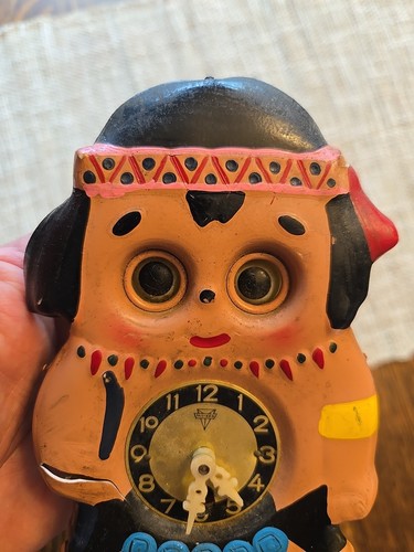 Vintage Mi-ken Wind-up Moving Eyes Pendulum Clock INDIAN BOY - Picture 5 of 14