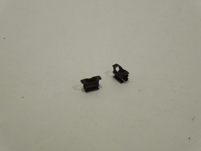 Audi S6 Plus 4A C4 Mittelkonsole Armaturenbrett Holzverkleidung Halteklammer x2