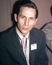 Chet Atkins 10" x 8" Photograph no 13