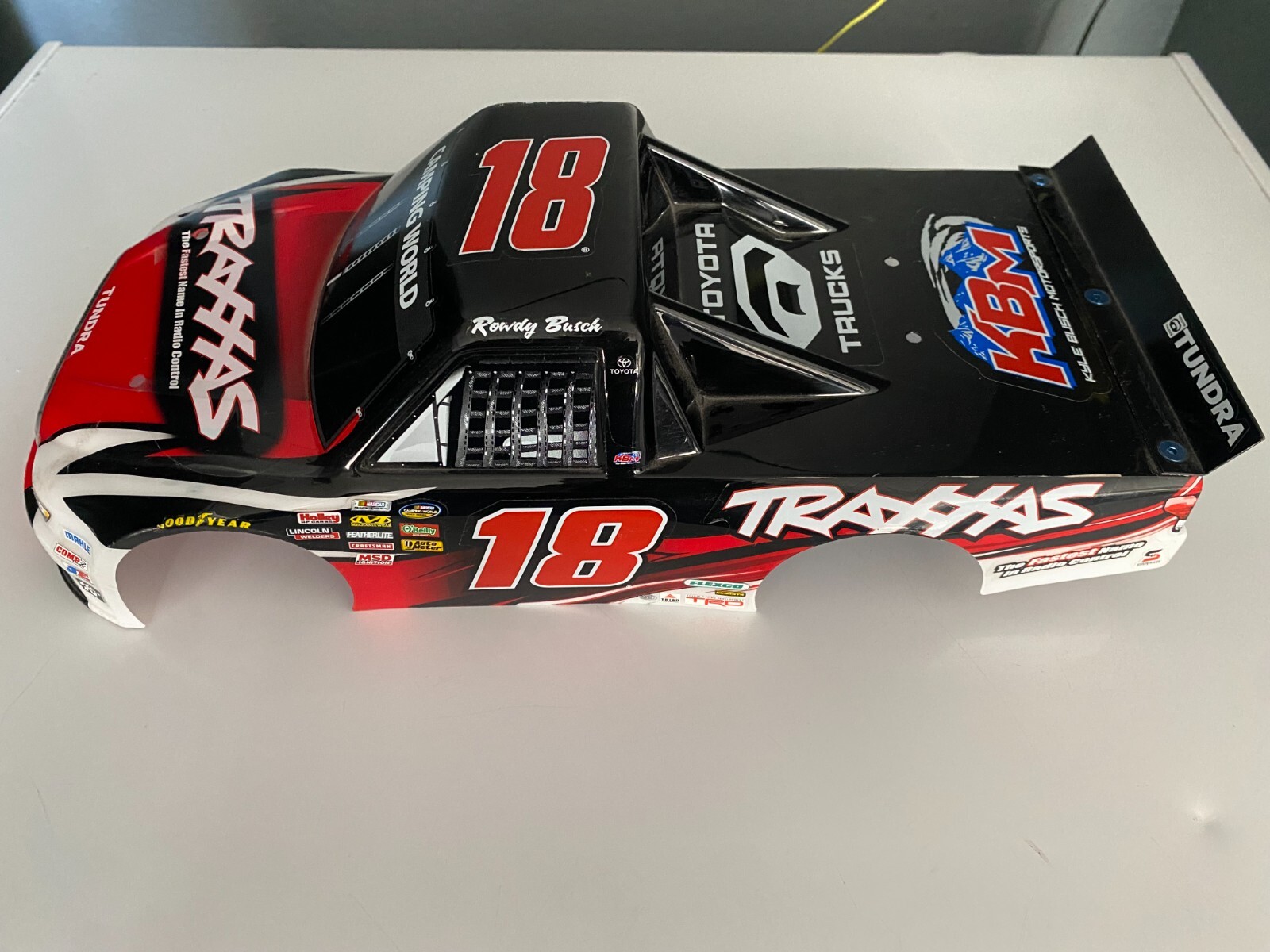 TRAXXAS KYLE BUSCH 1/16 SCALE NASTRUCK TOYOTA TUNDRA CAMPING WORLD BODY