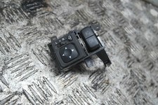 BFD060485 2005 MITSUBISHI SHOGUN 3.2 LWB MIRROR ADJUSTER SWITCH