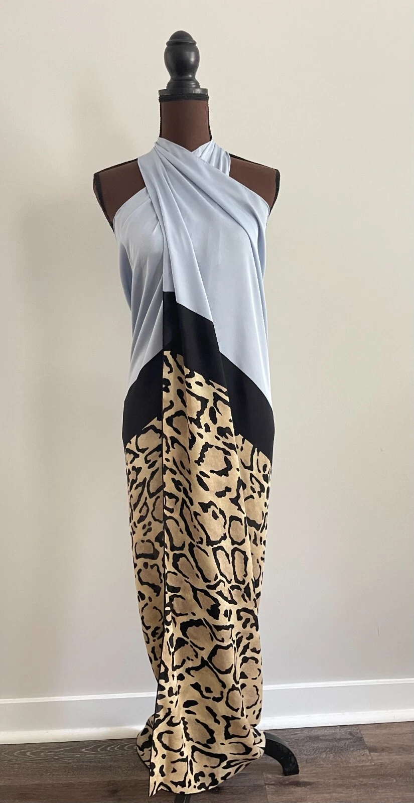 Écharpe neuve Gucci châle oversize bleu mousseline logo animal léopard imprimé soie