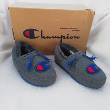 Size 6 Women's 4 Men's Champion CPS10283Y University II Granite Gray Slippers