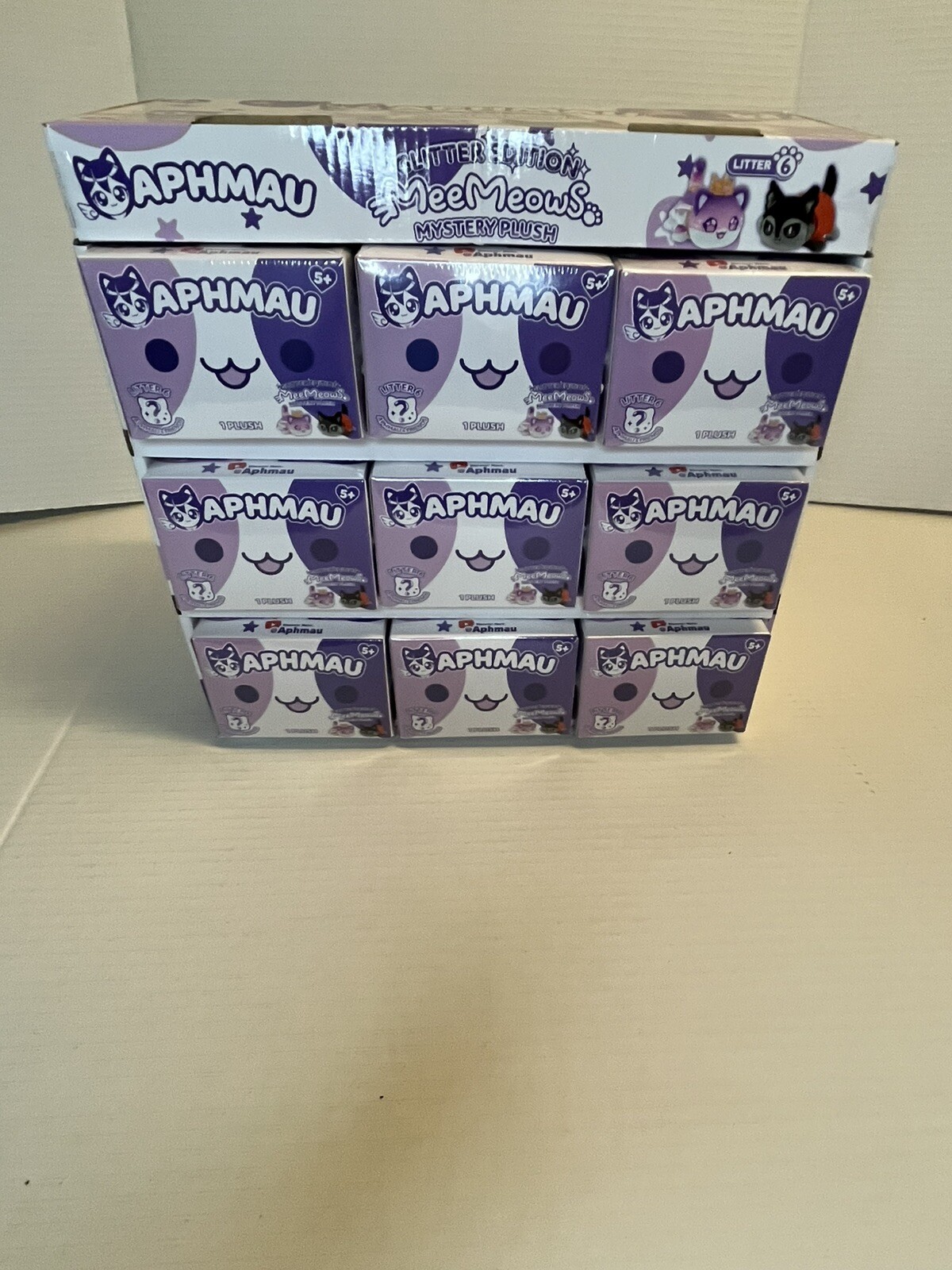 aphmau meemeows plush glitter edition With Display Case