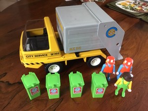 playmobil dustbin lorry
