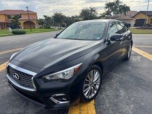 2023 Infiniti Q50 LUXE