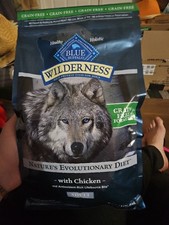 Blue Buffalo Wilderness Grain Free High Protein Dog Food ADULT with Chicken4.5lb