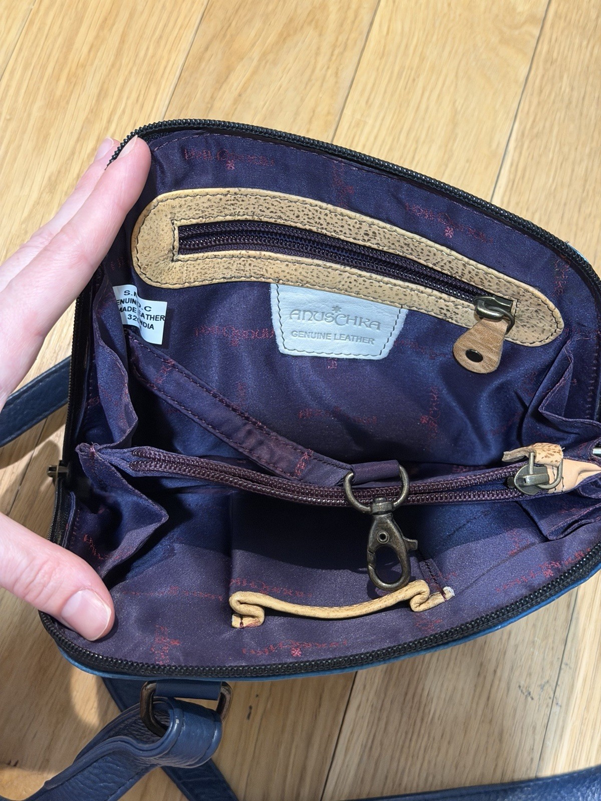 Anuschka Classic Small Multi Compartment Zip-Arou… - image 8