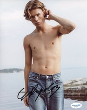 Edvin Ryding Young Royals Autographed Signed 8x10 Photo ACOA