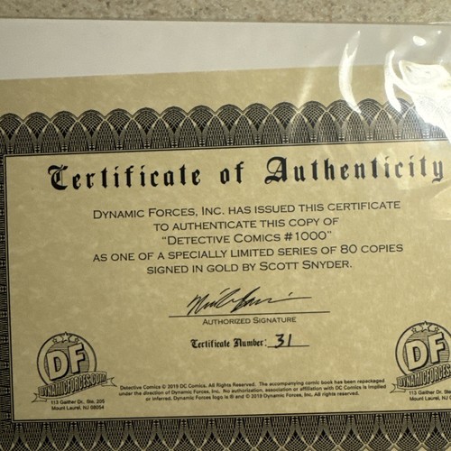 Detective Comics #1000 BATMAN 2019 AUTHENTIC SCOTT SNYDER SIGNATURE RARE - Picture 8 of 8