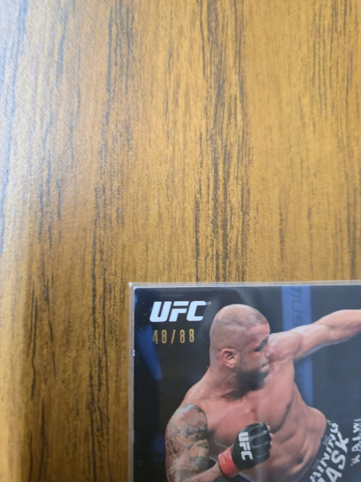 2013 Topps UFC Knockout - Thiago Alves #2 Blue /88 - Image 3 of 3