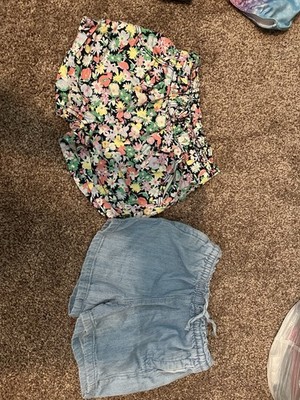 Lot Of 2 Toddler Girls Pull On Shorts. Size 3T.  Gap And  Old Navy