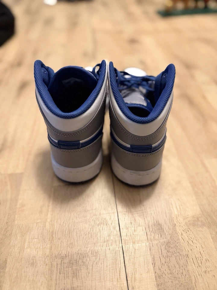 Nike Retro 1 Jordan True Blue Cement (GS) 4.5y Foto 3 de 4