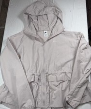 Nike Women's Sportswear Everything Woven Oversized Hooded Jacket In Platinum M