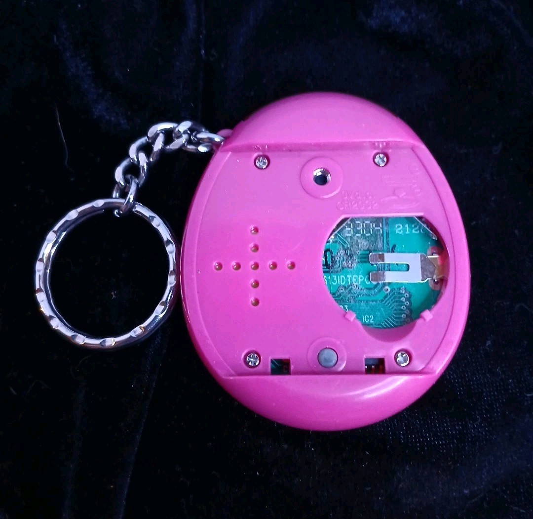 Original Bandai Tamagotchi V2 Rare Purple Swirls Connection Tested