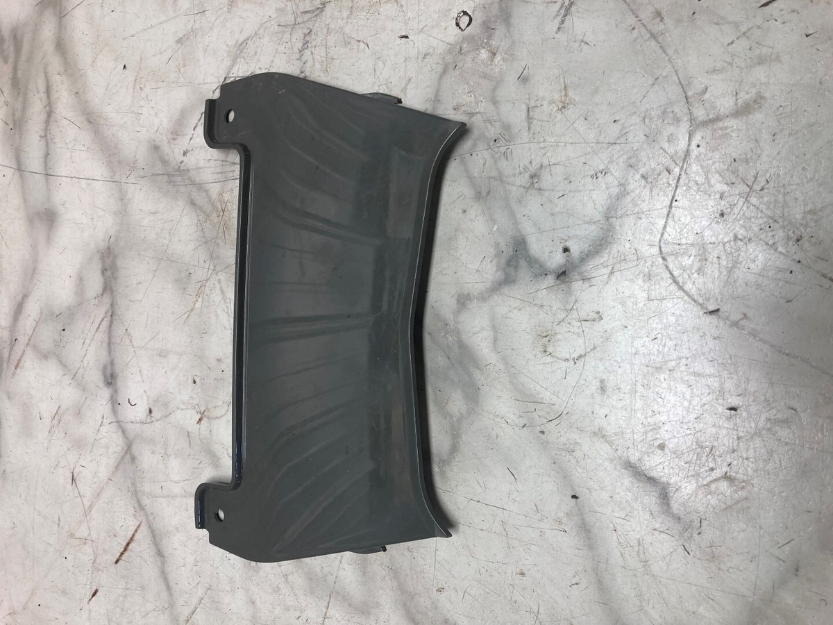 05 Kawasaki ZX 10 1000 ZX10 R ZX1000 Ninja rear tail center middle