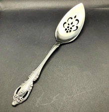 Oneida  Community Stainless BRAHMS Pierced Pie Cake Dessert or Pastry Server