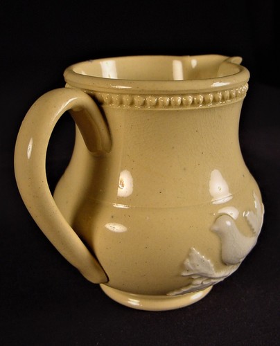 VERY RARE 1800s MINI 2 ½ INCH EXCEPTIONAL BEADED ROBIN PITCHER YELLOW WARE MINT - Picture 3 of 11