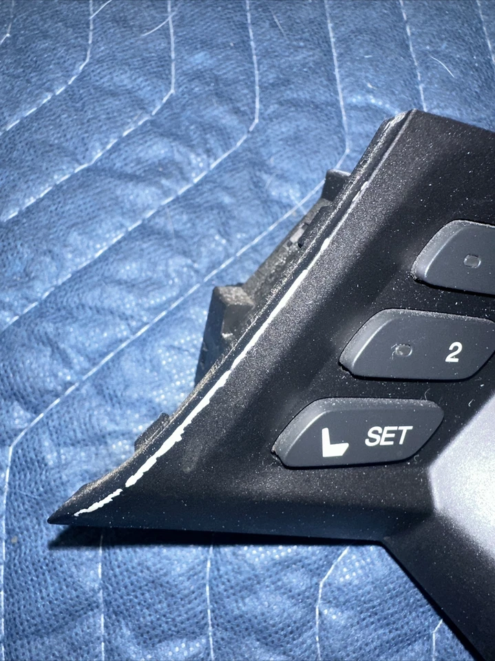 Interruptor de memoria del espejo retrovisor del lado del conductor delantero izquierdo Acura TL 2009-2011 con bisel OEM Foto 4 de 4