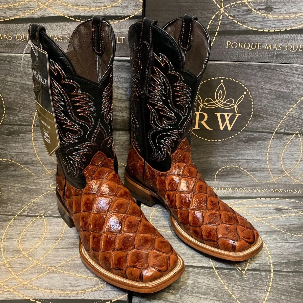 MEN'S RODEO COWBOY FISH PIRARUCU PRINT WESTERN SQUARE TOE BOOTS