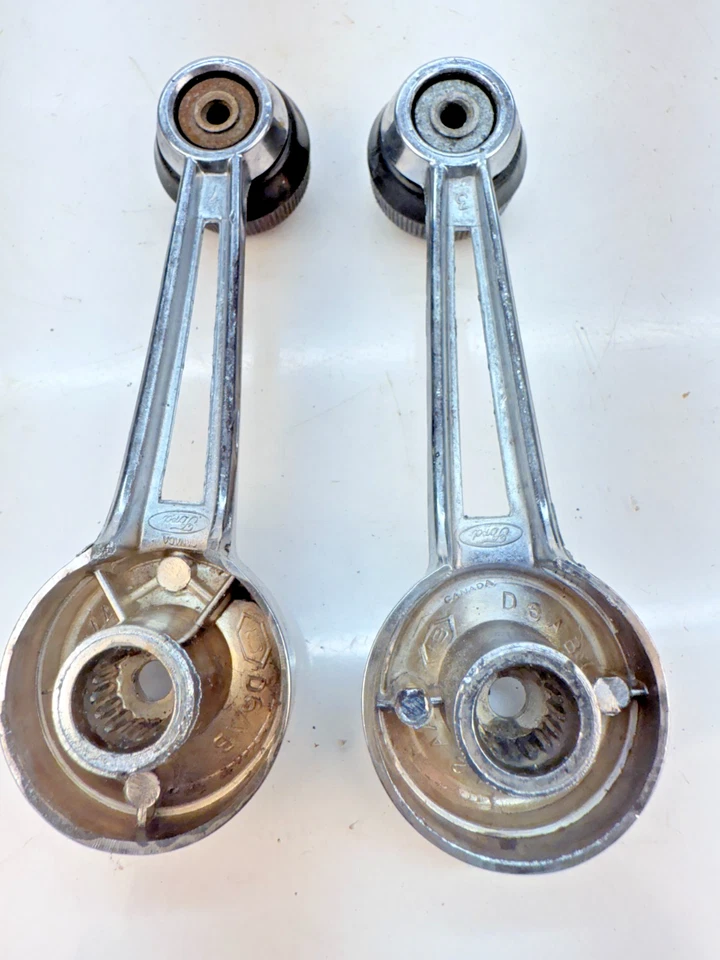 Ford Pickup Bronco 1973-1979 fabricante de equipos originales par de manivelas de ventana B79-30 Foto 4 de 4