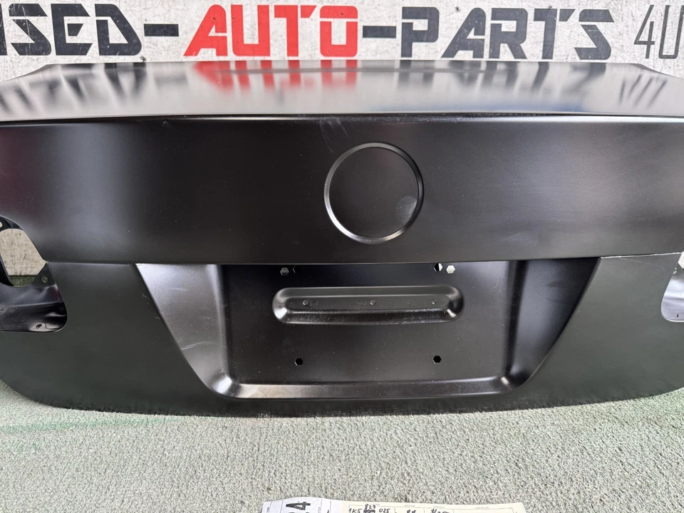 Tapa maletero Volkswagen Jetta 2006 2007 2008 OEM AX98724 Foto 3 de 4