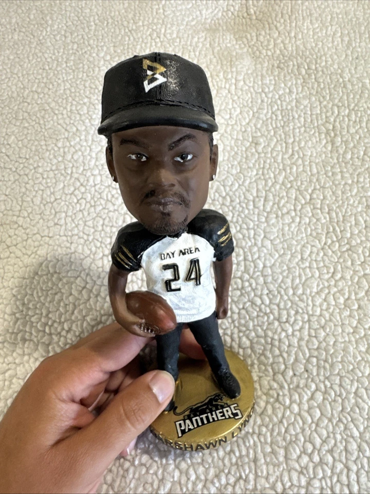 2023 Marshawn Lynch Bay Area Panthers Bobblehead IFL Champions Oakland SJ CA Foto 2 de 4