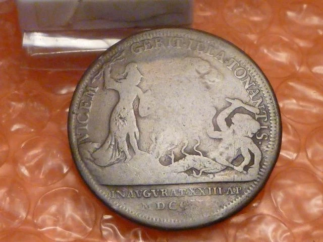 1702 Queen Anne Bronze Coronation 35mm Bronze Medal - BY CROKER #1 - Image 2 of 3