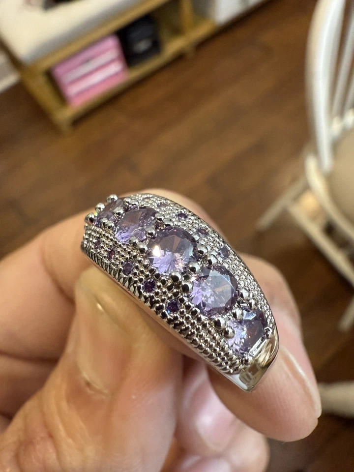 925 Sterling Silver Purple Zirconia Ring Size 9  - Image 3 of 4