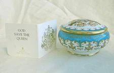 Royal Collection Queen Elizabeth Golden Jubilee Bone China Trinket Dish, Elegant