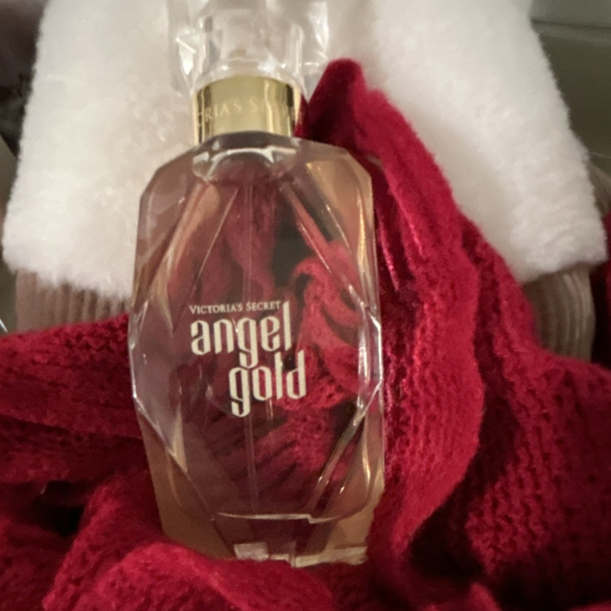 Victoria's Secret Angel Gold Perfume Spray 3.4 fl oz / 100ml
