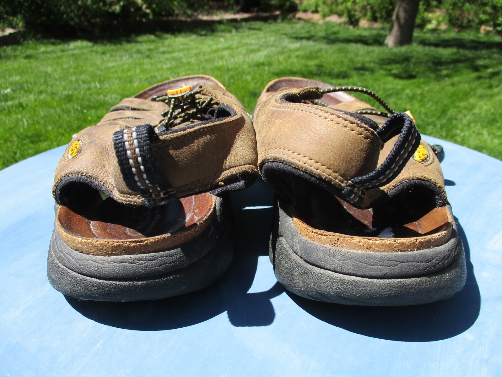 Sandali KEEN Newport da uomo 12 marroni impermeabili in pelle slip on escursioni all'aperto