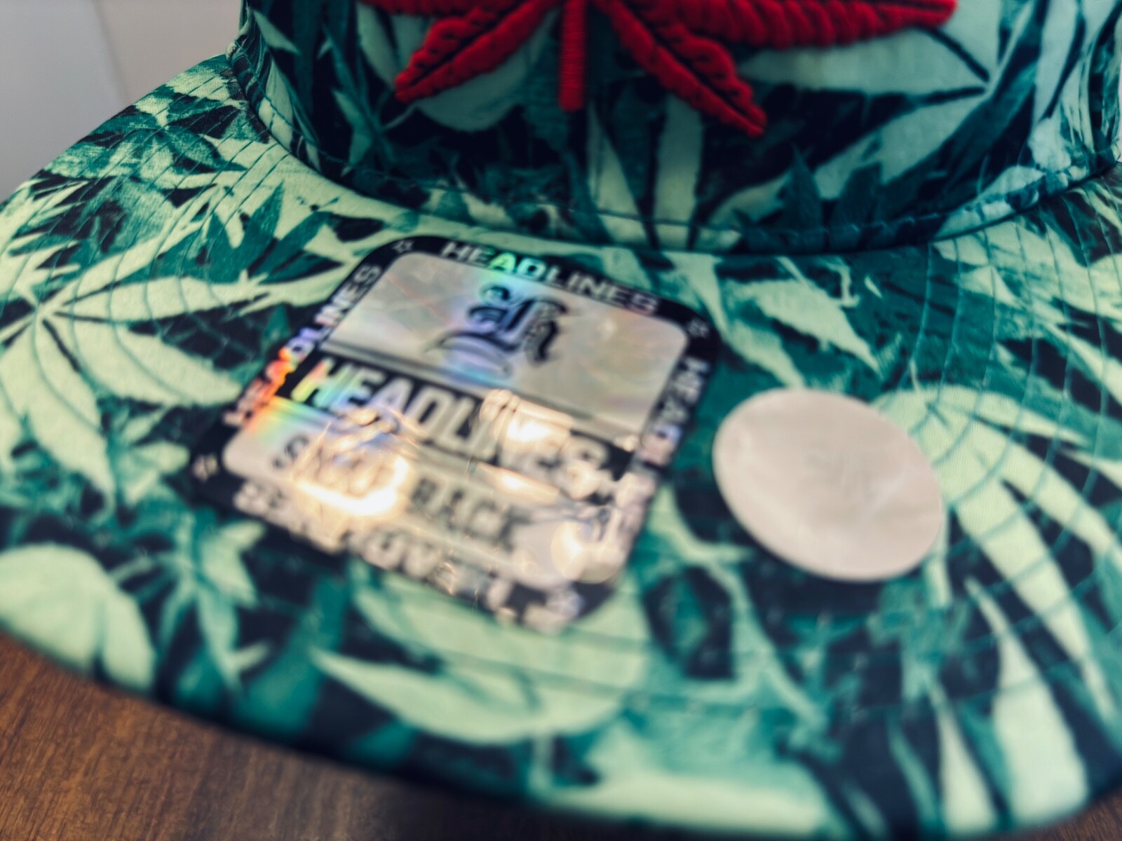 Headlines Marijuana Leaf Snap Back Hat Green Red … - image 3