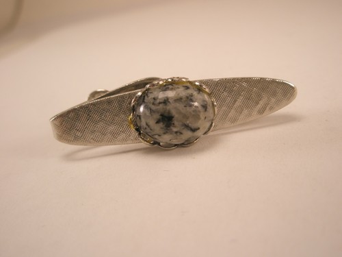 1-5/16" Grey & Black Agate Stone Cabochon Vintage TINY SMALL Tie Bar Clip - 第 1/3 張圖片