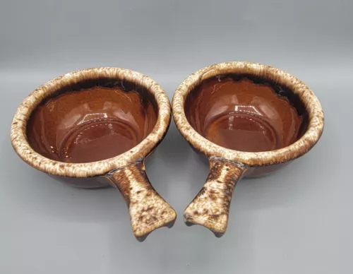 2 Vtg HULL USA Oven Proof Pottery Brown Drip Glaze Handle Bowls Chili Soup *flaw