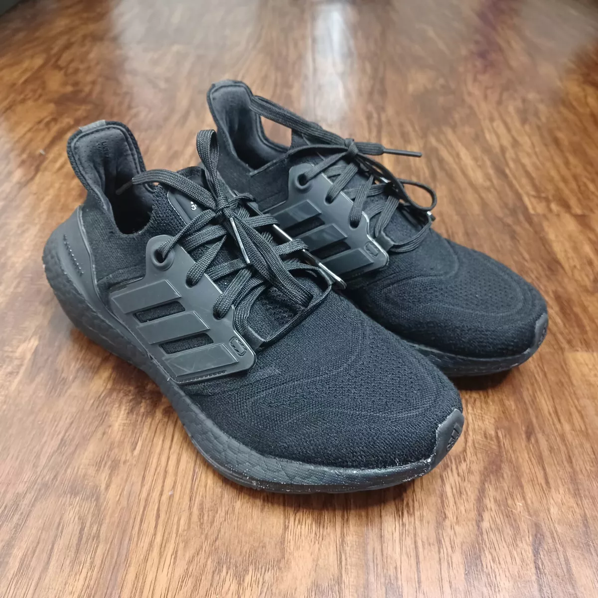 Adidas ultra boost clearance black womens size 7