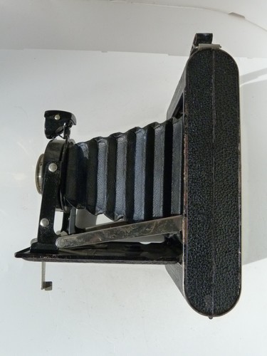 VINTAGE Kodak Junior 620 Folding Camera, lens 10.5cm/7.7Made by AGC Germany.READ - Picture 12 of 18
