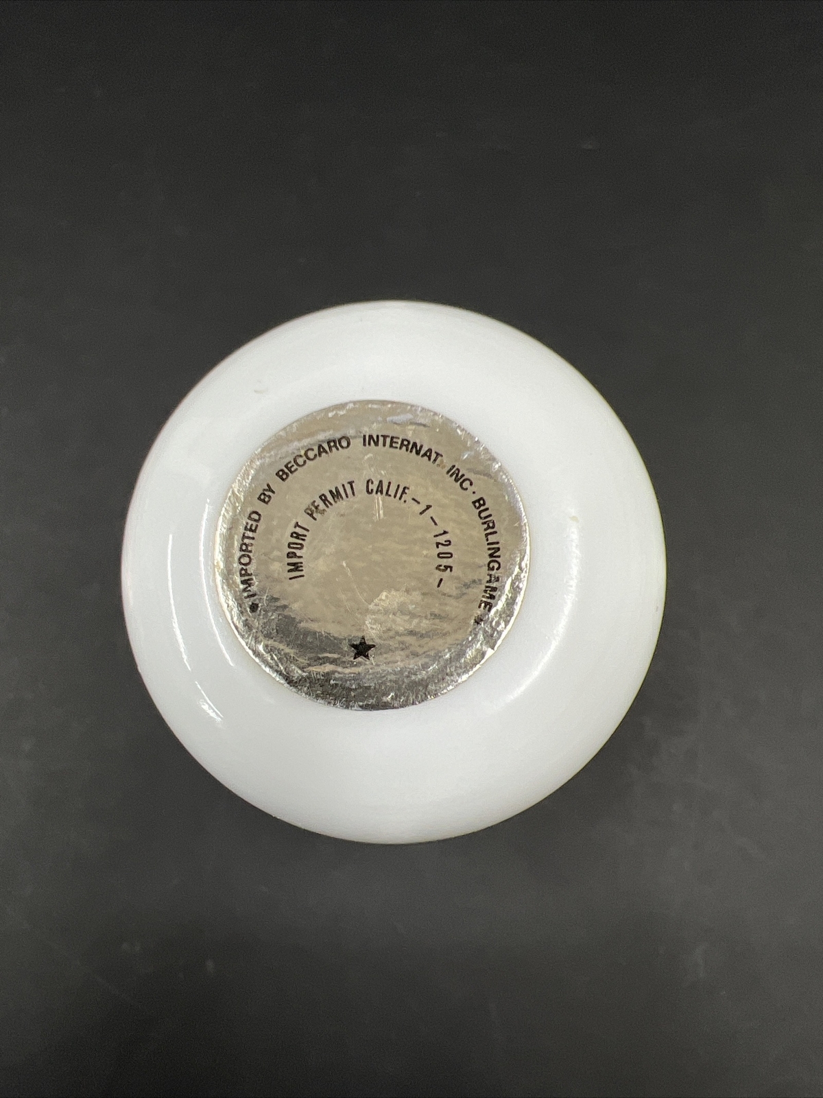 Arcopal Optical Set for Liquor Bottle in Opaline With 4 Glasses Moka Cream