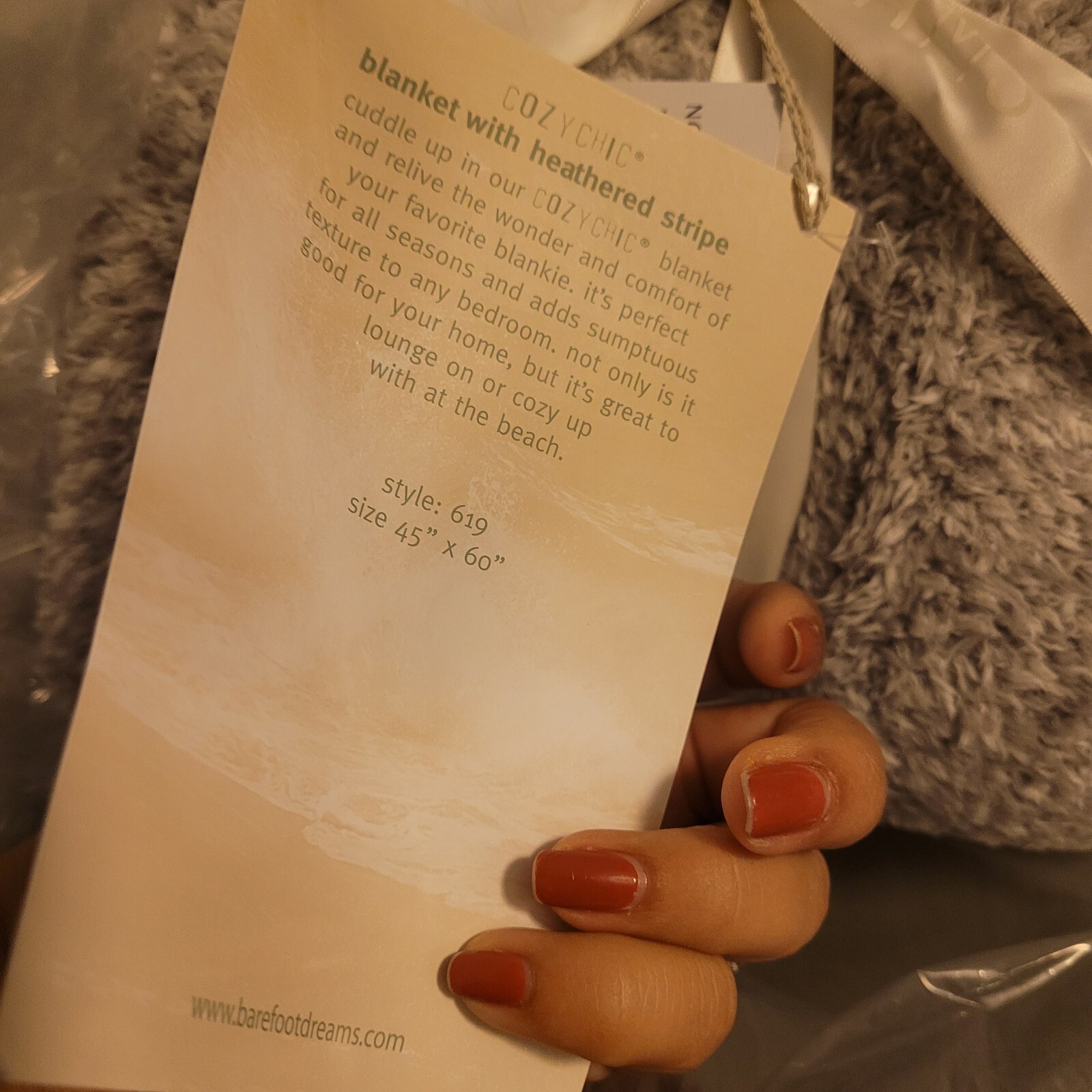 NewBAREFOOT DREAMS® CozyChic™ Throw Blanket •Cream/Dove•Heathered