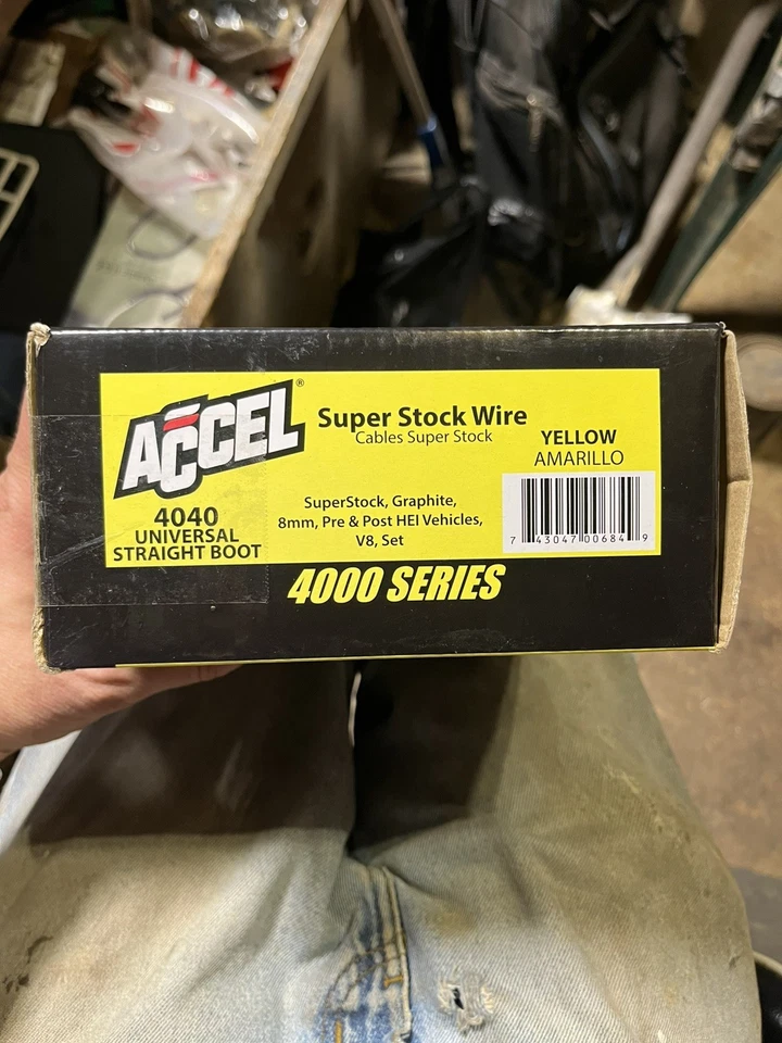 Juego de cables de bujía ACCEL 4040 SuperStock - 8 mm - amarillo con botas rectas naranjas Foto 3 de 3